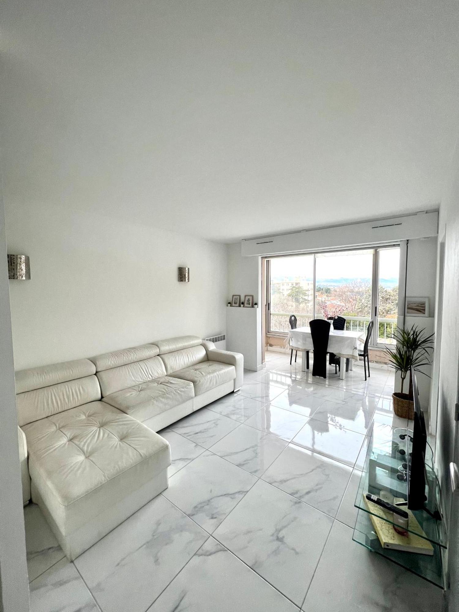 אנטיב Studio 4 Couchages A 12 Min De La Plage A Pied Avec Wifi, Le Parking Est En Option מראה חיצוני תמונה